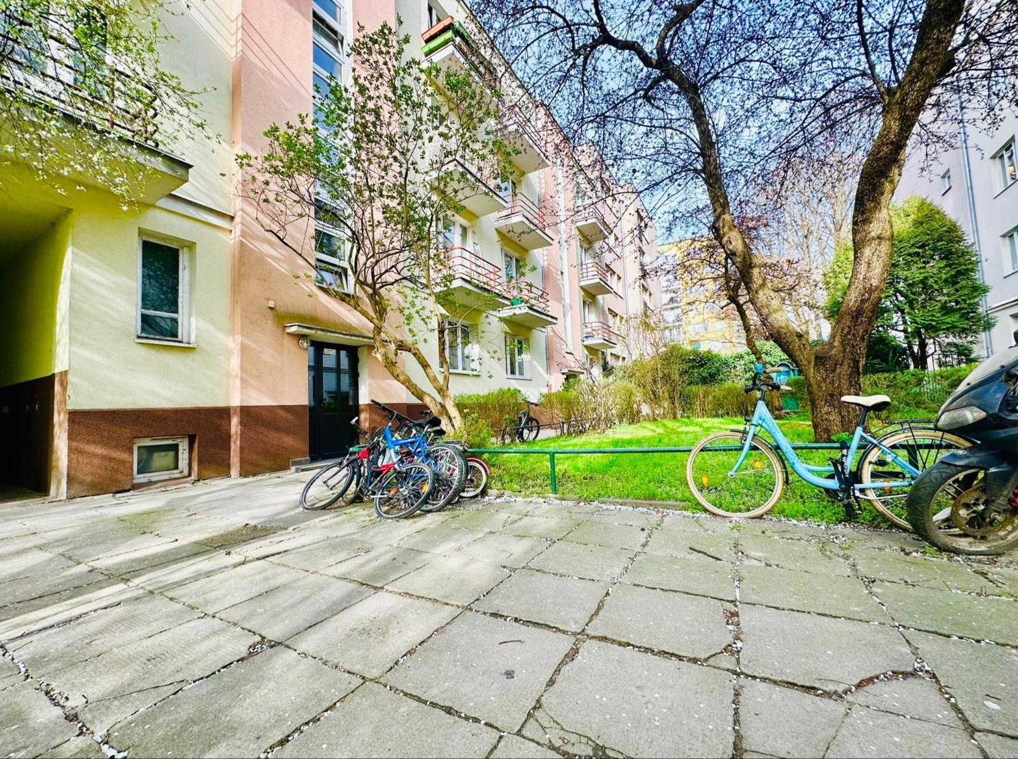 Komfortowy Pobyt Zielony Mokotow Narbutta Metro Pole Mokotowskie 10 Min Od Centrum Варшава Экстерьер фото